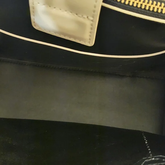 Kate Spade Ivory Tote with Gold Hardware - Picture 7 of 9